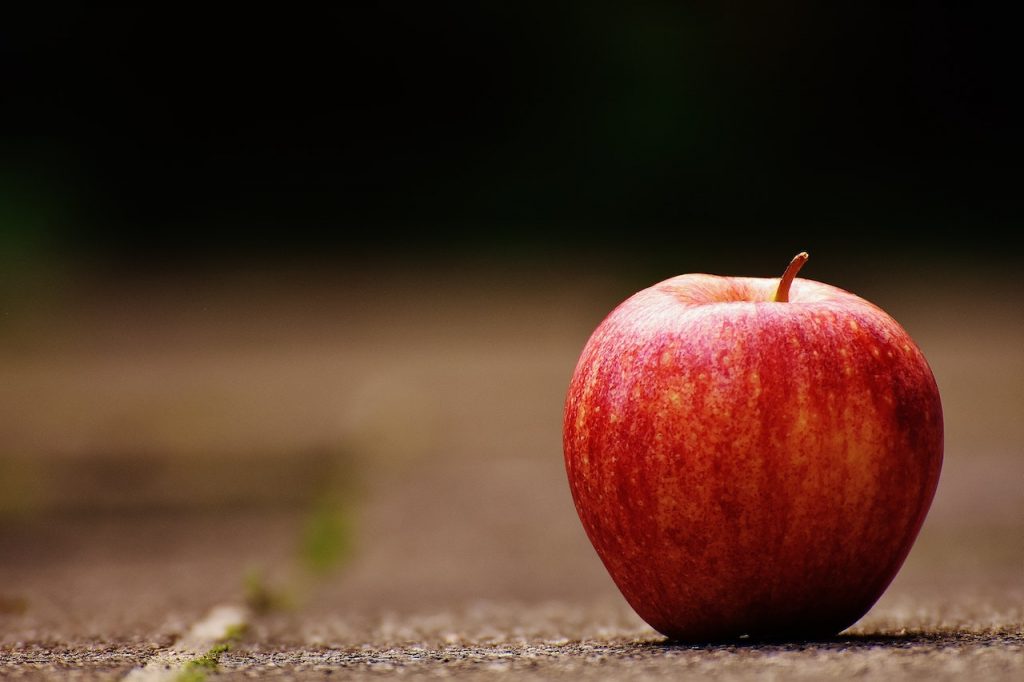 Enfin, les aliments naturels peuvent aider à prévenir l'obésité en raison de leur faible teneur en calories